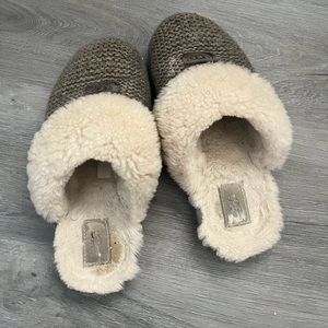 Ugg charcoal knit open back slippers size 8